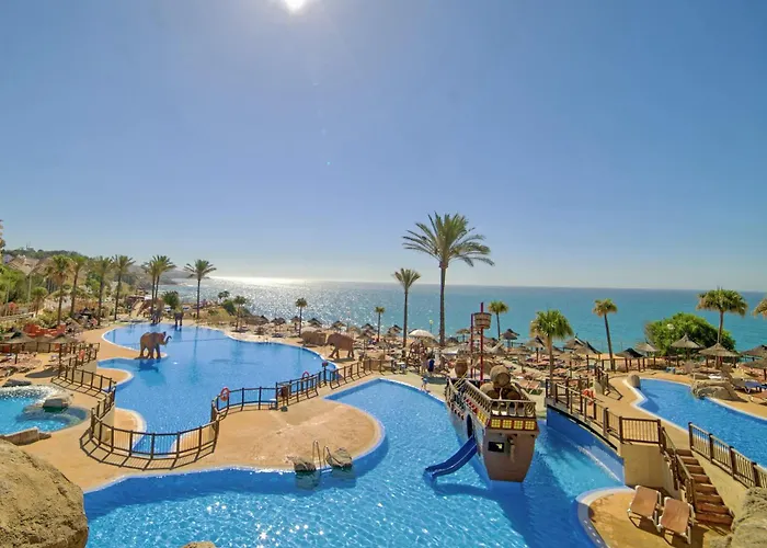 Holiday World Resort